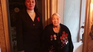 Немеркнущая память: депутат Гвоздева навестила бывших узников нацистских лагерей