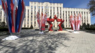 Вениамин Кондратьев: Реструктурирование бюджетных кредитов позволит сохранить в полном объеме социальные меры поддержки жителей