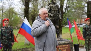 Памятник героям СВО открыли в станице Восточной с участием депутата Владимира Зюзина